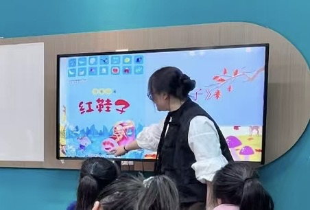 董董